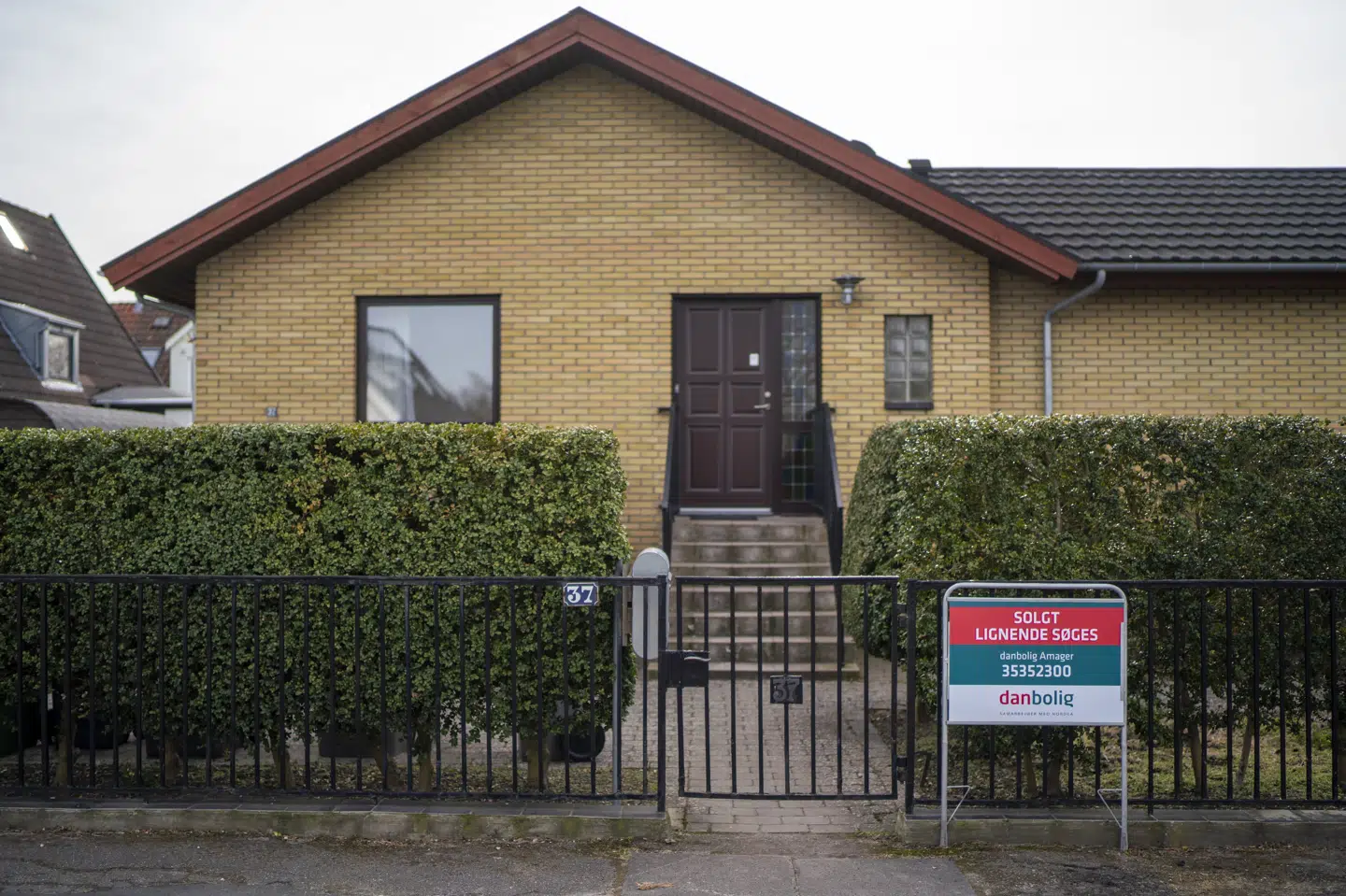 Der blev solgt flere huse og lejligheder i oktober end i nogen anden måned siden 2021, viser tal fra Boligsiden. (Arkivfoto).