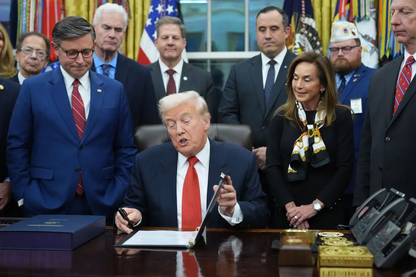 USA's præsident, Donald Trump, talte ifølge flere medier i længere tid, inden han underskrev lovforslaget om at genåbne den føderale regering.