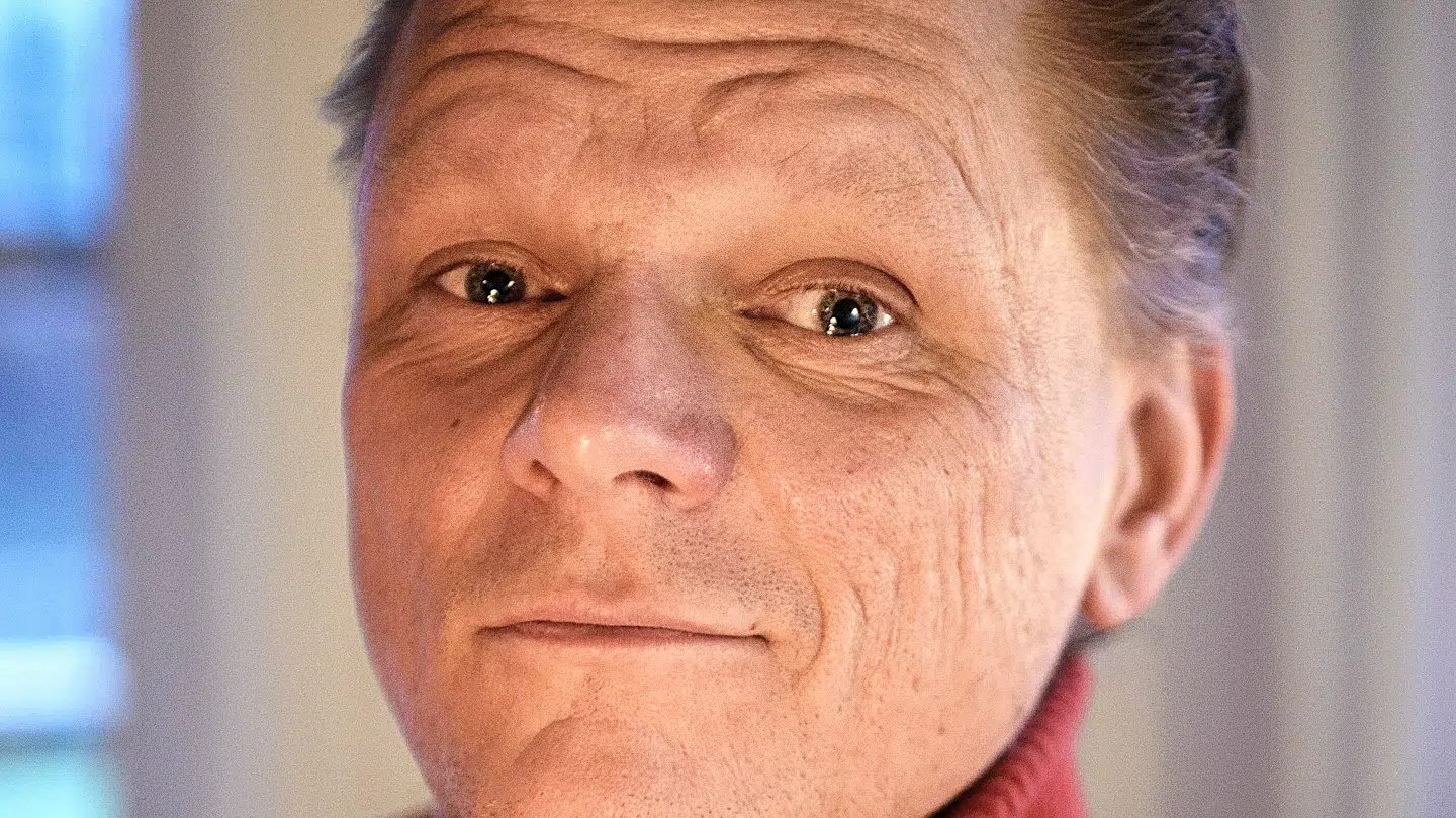 Sigurd Barret er blevet alene, fortæller han.