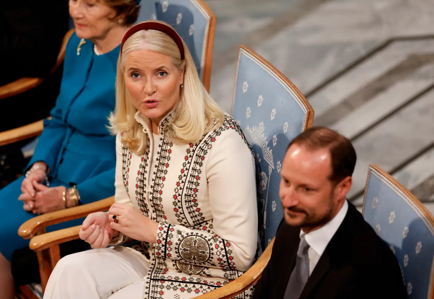 »Ude af kontrol« retter især et kritisk søgelys mod kronprinsesse Mette-Marits ageren i sagen om Marius Borg Høiby.