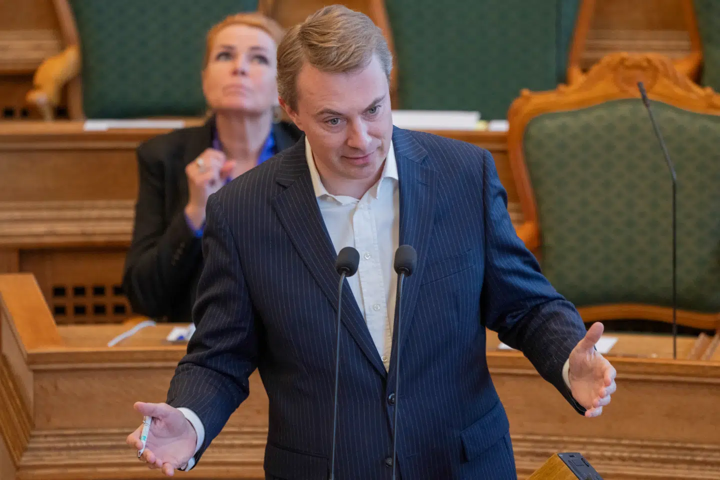 Dansk Folkeparti har i hvert fald ret i, at det skal kunne lade sig gøre at udvise eller hjemsende flere mennesker med udenlandsk baggrund fra Danmark, end tilfældet er i dag, skriver Tom Jensen i denne leder.