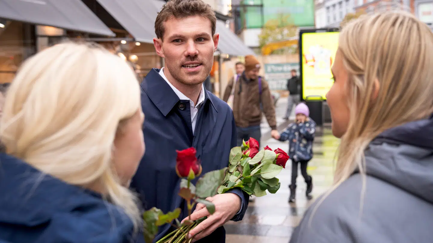 Her er borgmesteren fotograferet på Strøget i Aarhus i oktober. Torsdag stod han foran Bilka i Tilst. (Arkivfoto)