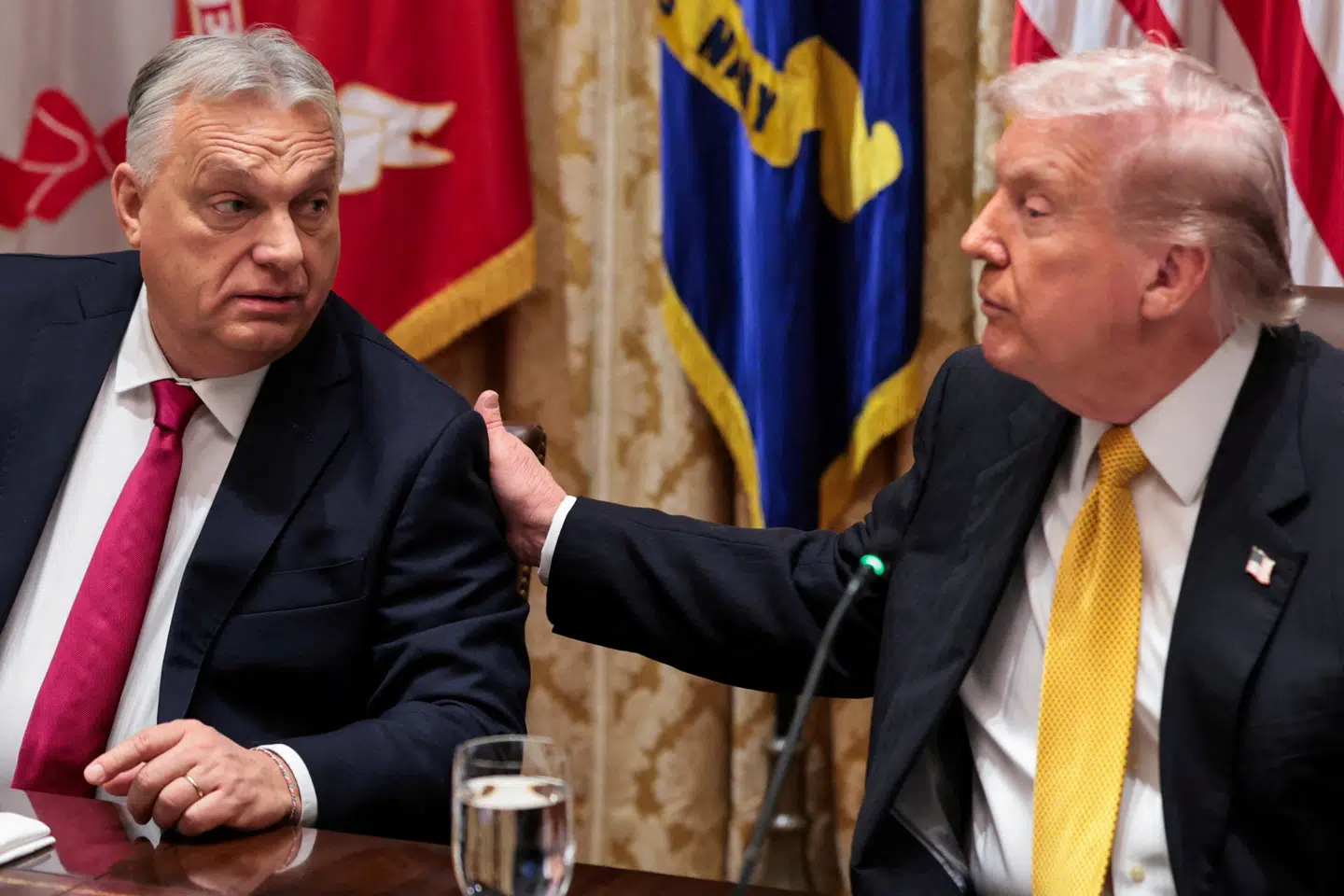 Præsident Donald Trump og Viktor Orbán mødtes i det hvide hus den 7. november 2025. Foto: Jonathan Ernst, Scanpix.