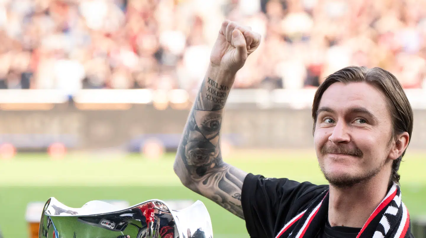 Den svenske fodboldspiller skal være far igen.