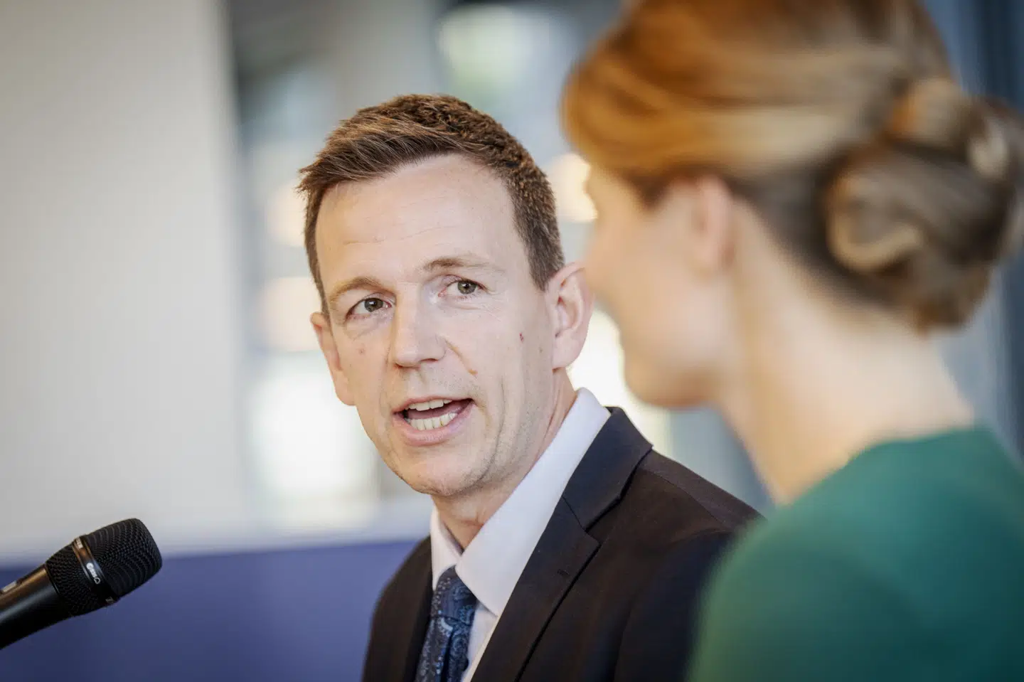 Udlændinge- og integrationsminister Rasmus Stoklund (S) kan se frem til at modtage en henvendelse fra sin partifælle, Københavns overborgmester Lars Weiss, med ønsket om, at København vil modtage flygtninge fra Gaza. (Arkivfoto).