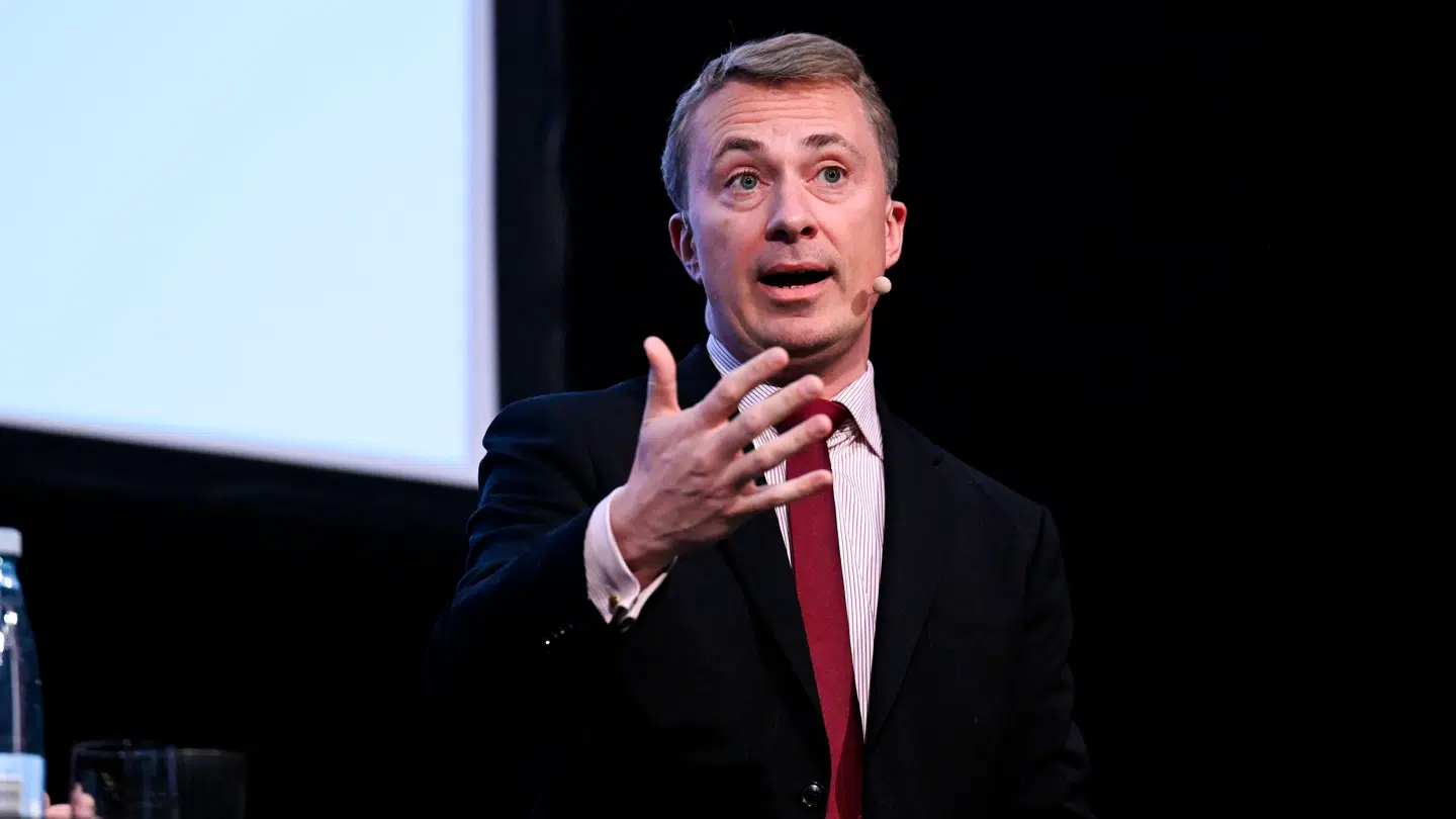 DF-formand Morten Messerschmidt langer ud efter eksperter, der ikke mener, at han vil vinde stævning mod RV-formand Martin Lidegaard.