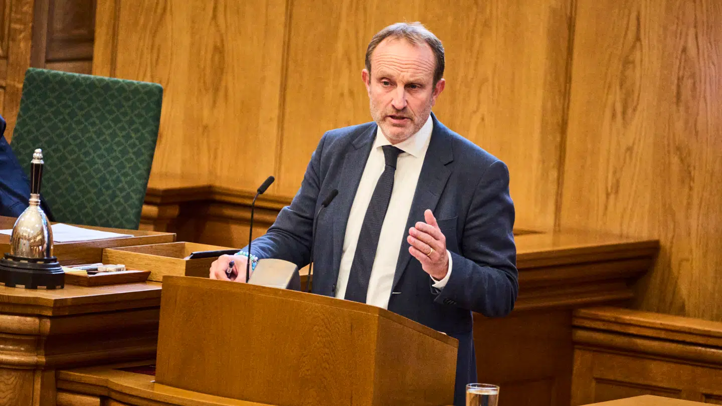 Radikale Venstres formand, Martin Lidegaard, er blevet stævnet af Dansk Folkeparti.