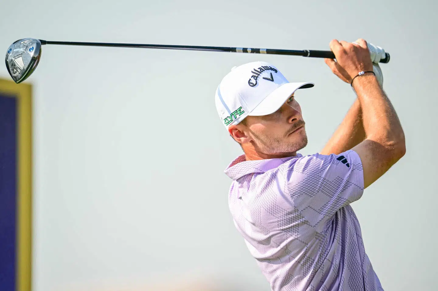 Nicolai Højgaard vandt DP World Tours sæsonfinale i 2023 og har lige nu kurs mod endnu en triumf i Dubai.