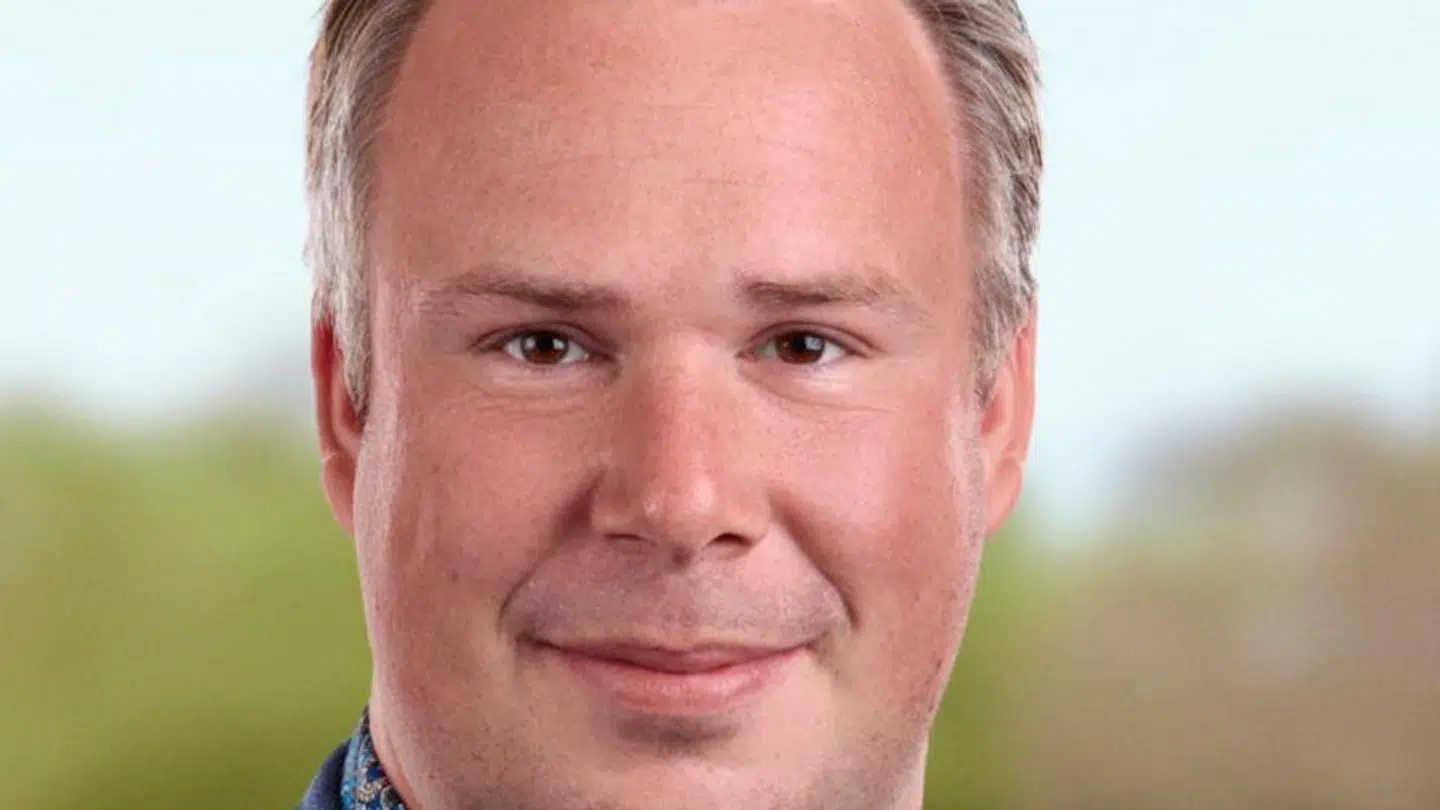 B.T.s afsløring af en tidligere fængselsdom for seksuelle overgreb mod en 13-årig dreng får nu Venstres Jesper Kaaslev Juul Lunde til at trække sig som kandidat til kommunalvalget i Nyborg Kommune.