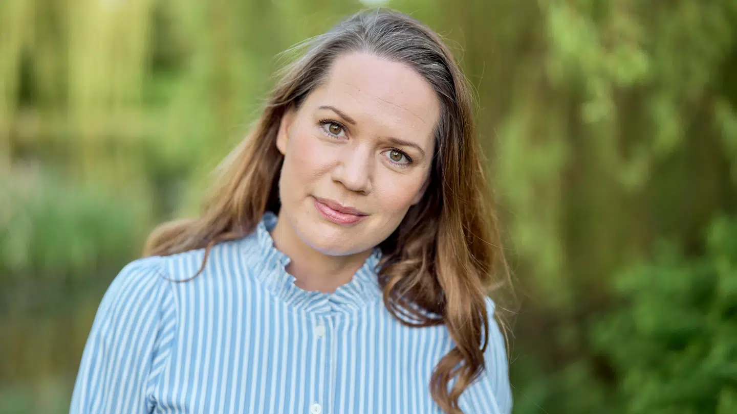 Snart kan du følge Amalie Dollerup hver aften i 24 dage, når 'Valdes Jul: Vintermiraklet' ruller over skærmen.