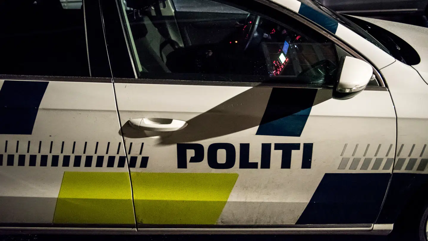 Midt- og Vestsjællands politi anholdt søndag nat en 46-årig mand.