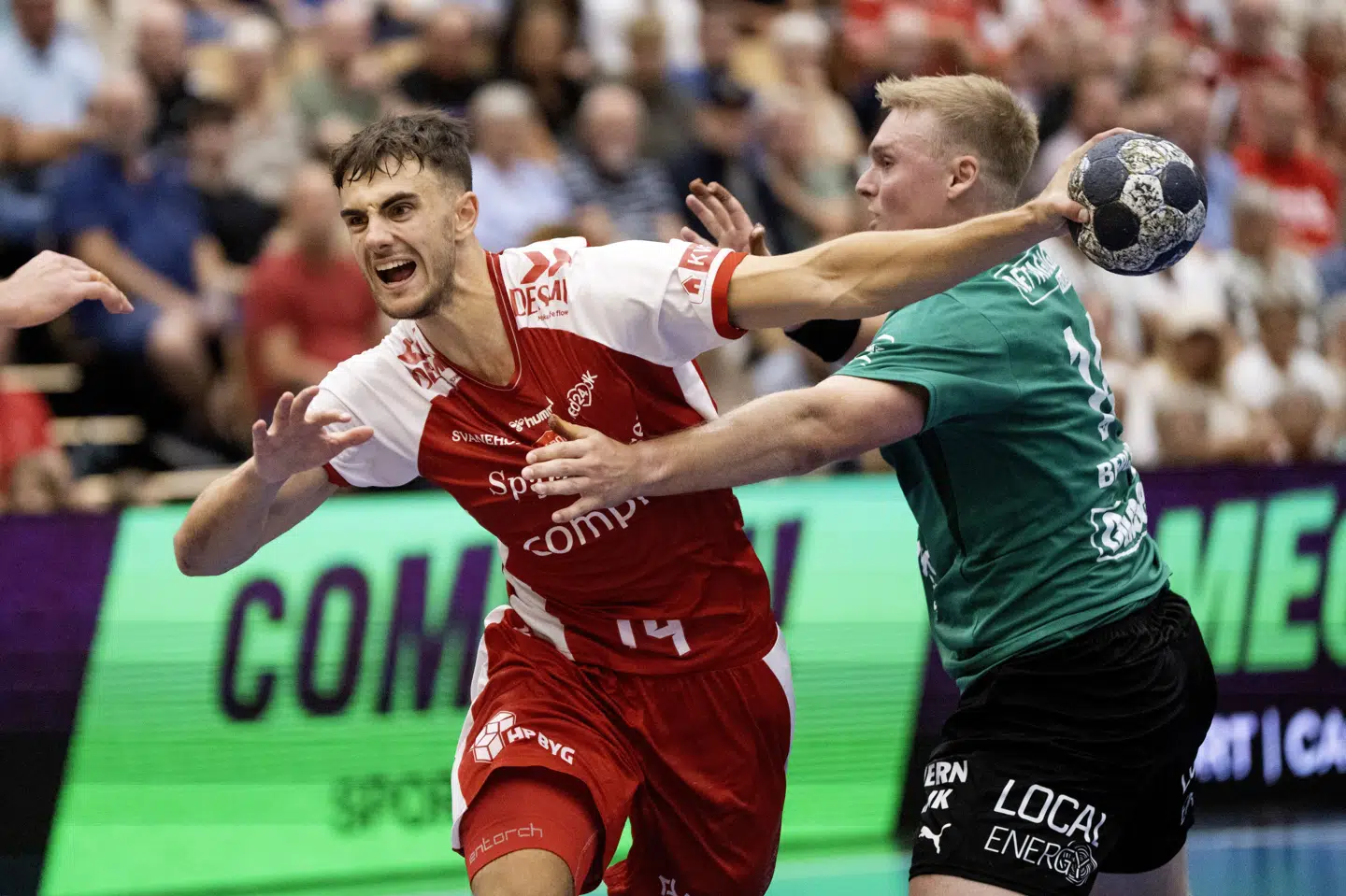 Aalborg Håndbold kalder Mads Hoxer for en af verdens bedste højrebacker. (Arkivfoto).