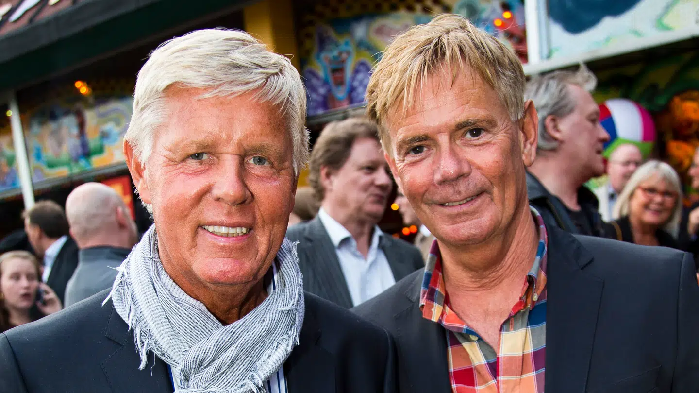 Stig og Steen Elling. De har siden slutningen af 80erne dannet par og blev som det første homoseksuelle par i Danmark viet i 2012.