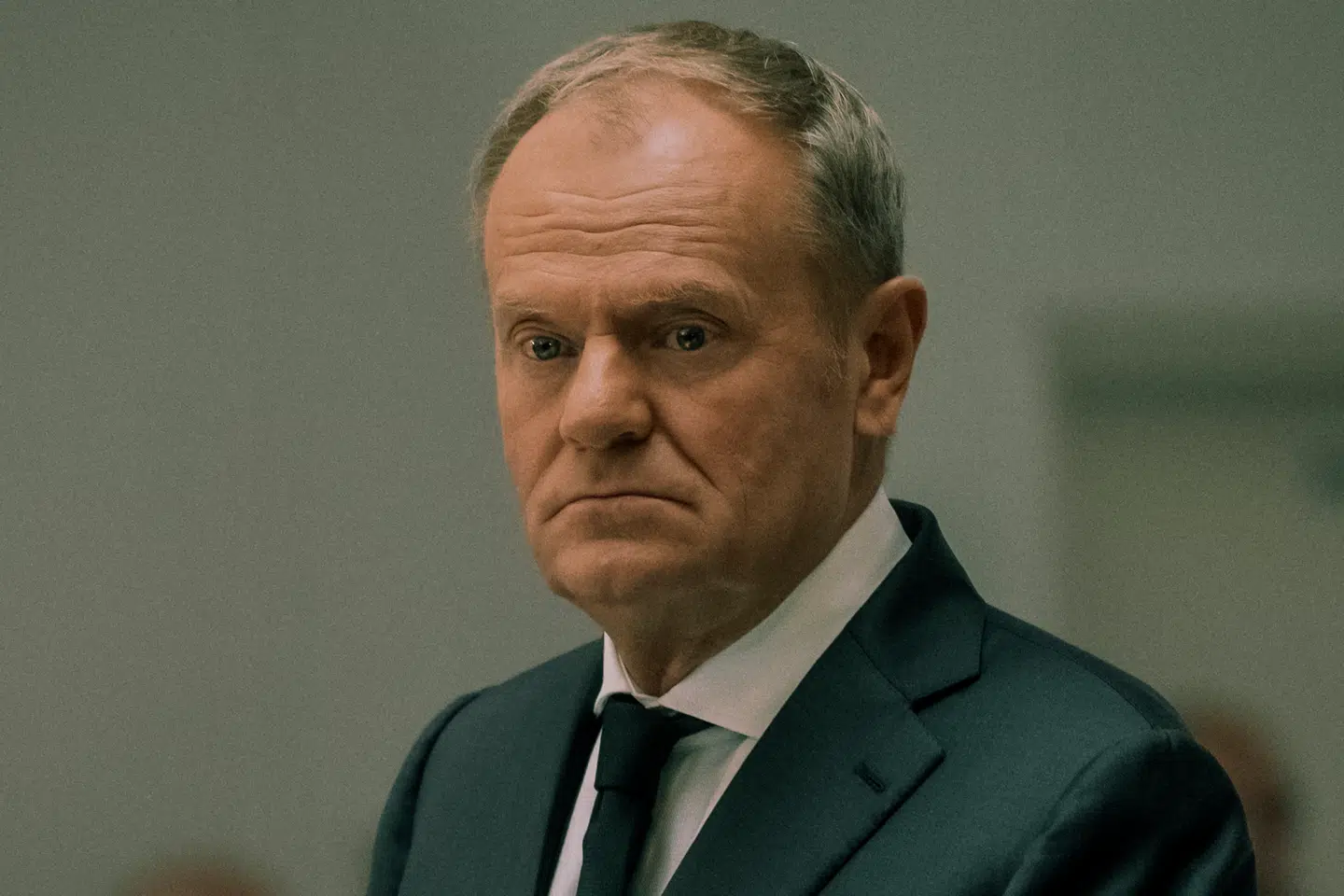 Det var sabotage, da et jernbanespor i weekenden eksploderede. Det mener Polens premierminister, Donald Tusk.