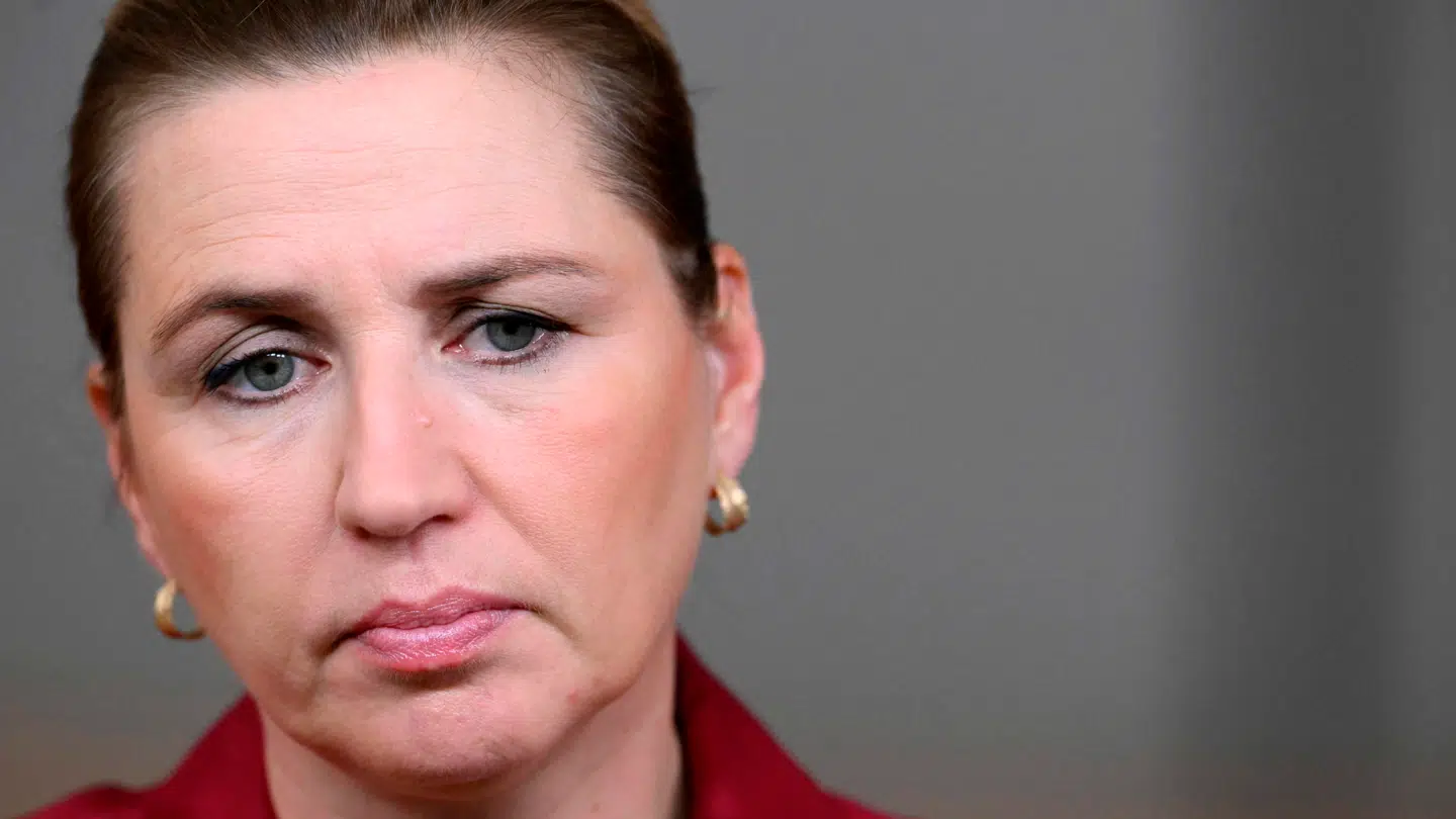 'Man har nedlagt, jeg ved ikke hvor mange parkeringspladser og opsat nogen bænke i stede for i et land, hvor man i rigtig store dele af året ikke kan sidde på en bænk,' siger Mette Frederiksen.