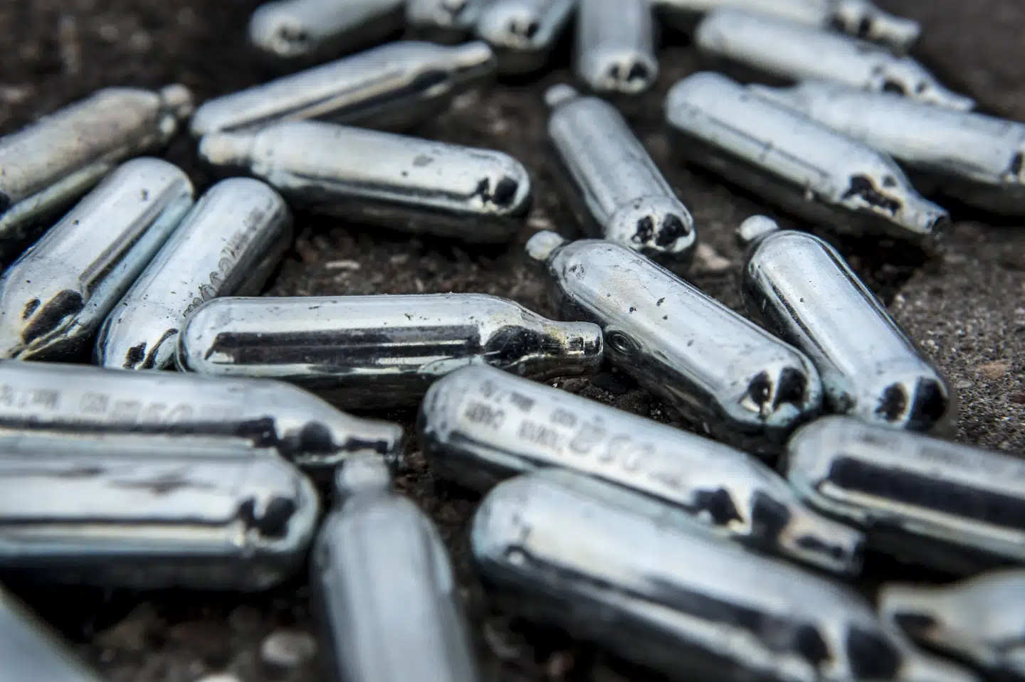 Blot fire dage efter at en ny lov om nultolerance for kørsel med lattergas i blodet trådte i kraft, er en kvinde i 20'erne blevet sigtet for lattergaskørsel af Københavns Vestegns Politi. (Arkivfoto).