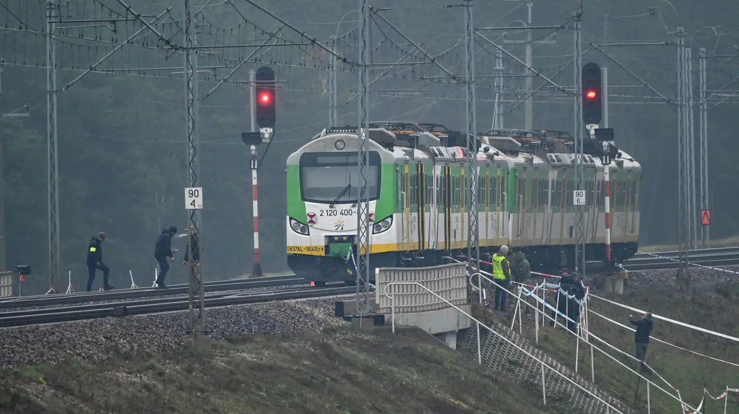 Eksplosionen skete ved den polske landsby Mika, og beredskabstjenester og anklagemyndigheden arbejder fortsat på stedet.