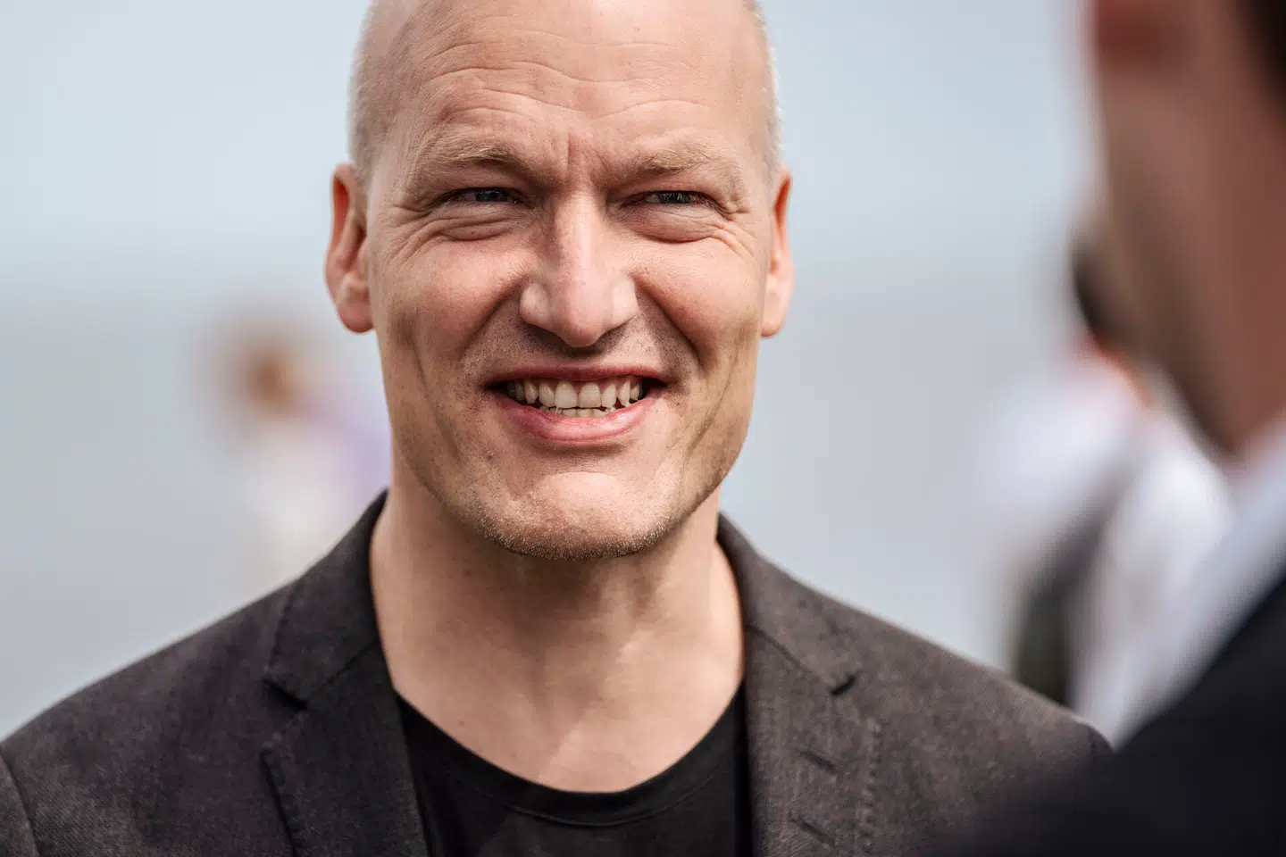 Enhedslistens politiske ordfører, Pelle Dragsted, har selv en fortid som ledende figur i AFA. En fortid, som han siden har taget afstand fra.