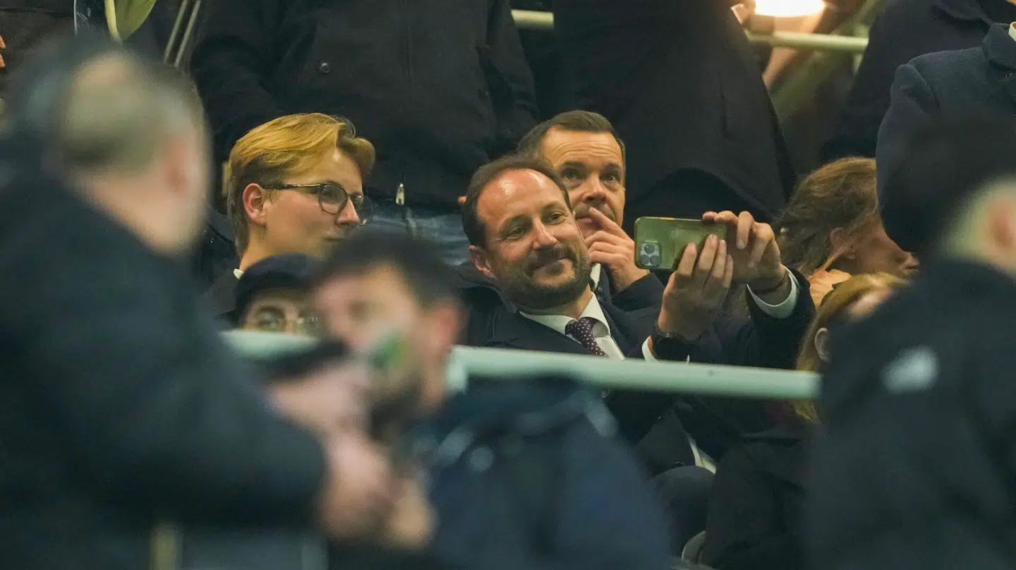 Prins Sverre Magnus og kronprins Haakon i den norske storsejr over Italien.