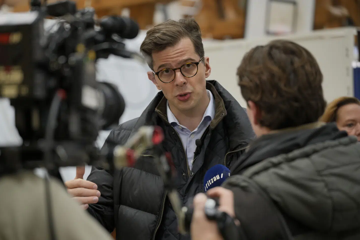 Formand for Liberal Alliance Alex Vanopslagh stemmer i Østerbrohuset i København tirsdag den 18. november ved kommunalvalget. Partiets eneste borgmester, Emil Blücher, har hævet skatterne i sin periode i front.