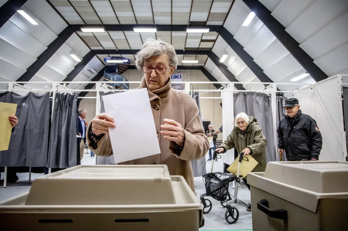Der bliver stemt til kommunal-og regionsvalget i Sakskøbing Idrætscenter tirsdag den 18. november 2025.