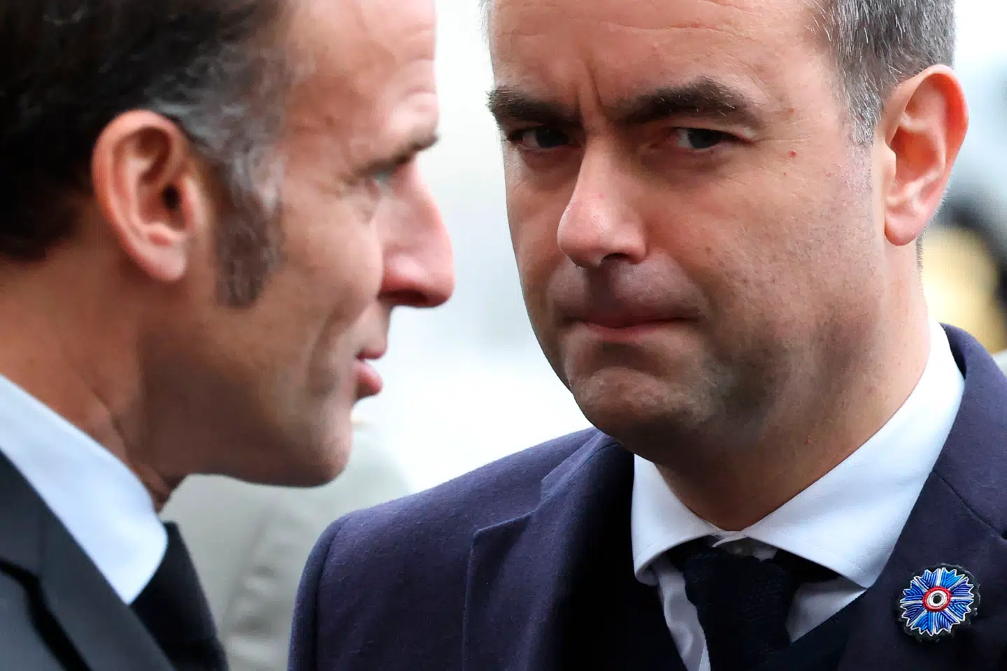 Frankrigs præsident, Emmanuel Macron, og Frankrigs premierminister siden 9. september 2025, Sebastien Lecornu, ses her sammen i forbindelse med en markeringen af afslutningen af Første Verdenskrig 11. november.