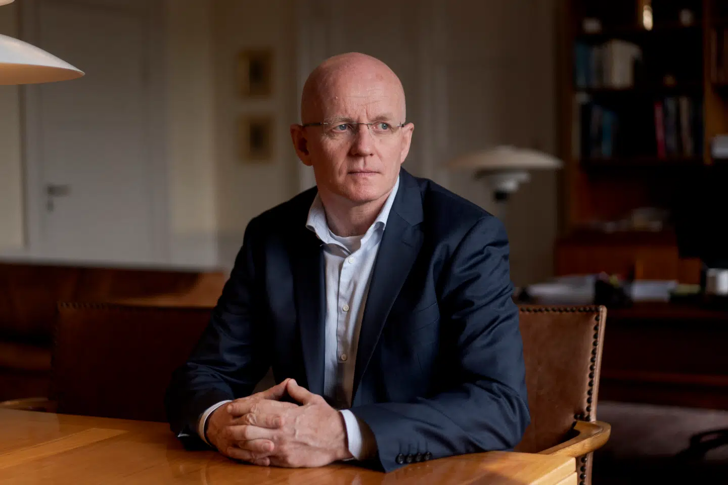 Michael Fenger (K) fik borgmesterkæden om halsen i Gentofte Kommune i 2021. Han overtog efter den tidligere bykonge Hans Toft, der sat på posten i årtier.