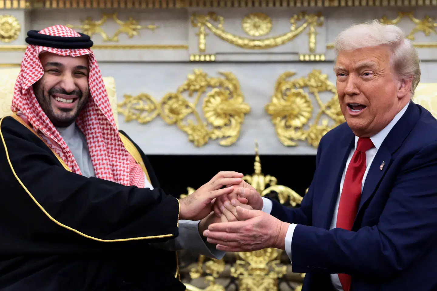 Donald Trump havde tirsdag besøg af Saudi-Arabiens kronprins, Mohammed bin Salman, i Det Hvide Hus. Kronprinsen varslede investeringer i USA for over 1000 milliarder dollar i USA.