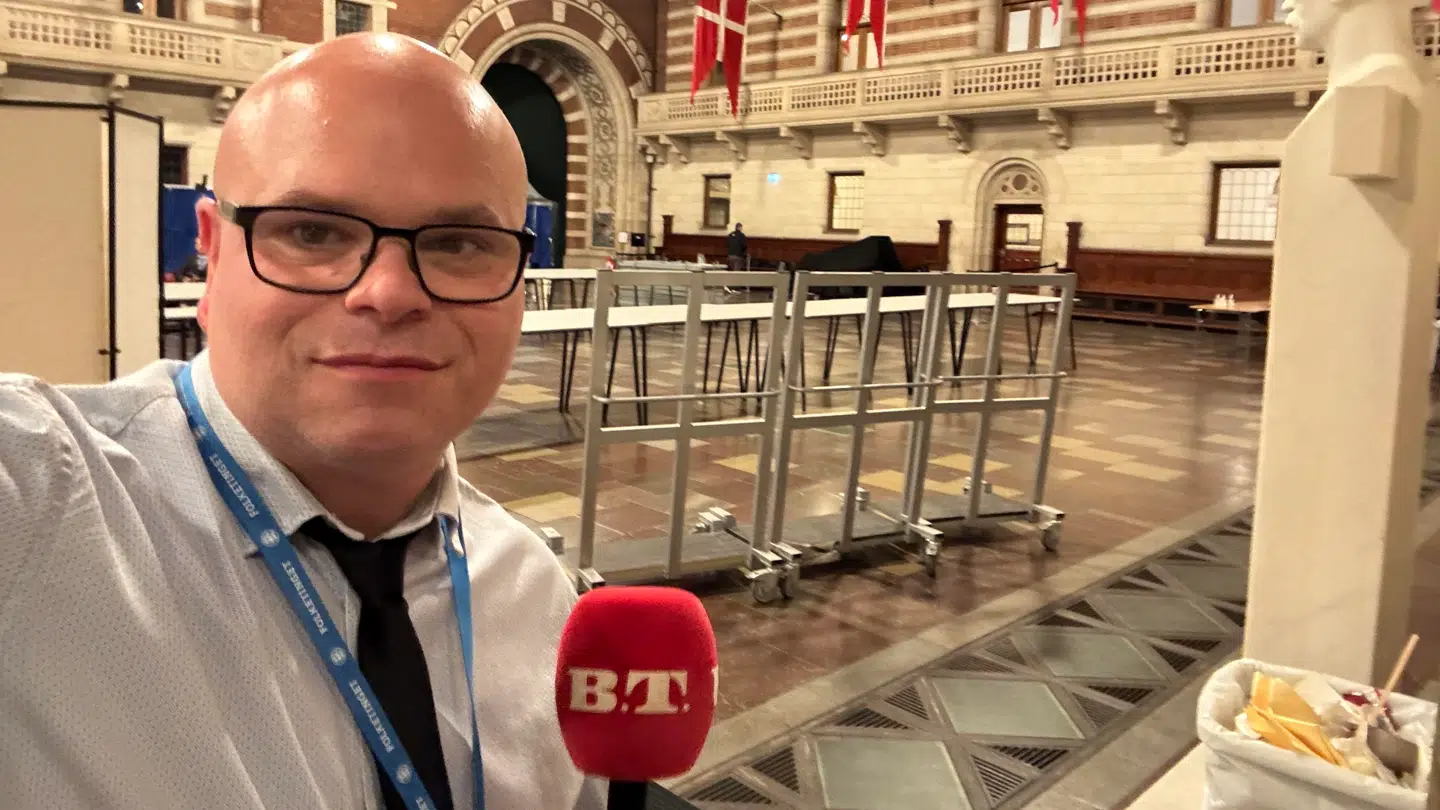 Nørmark har tilbragt hele natten på rådhuset.