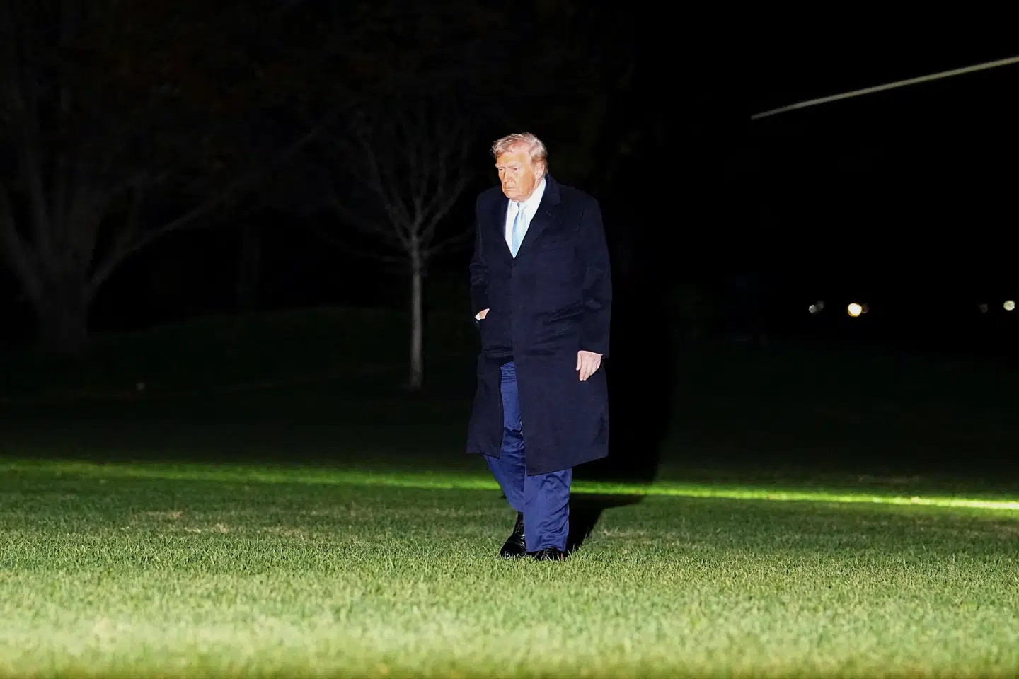 Donald Trump har ganske overraskende allerede underskrevet Epstein-loven