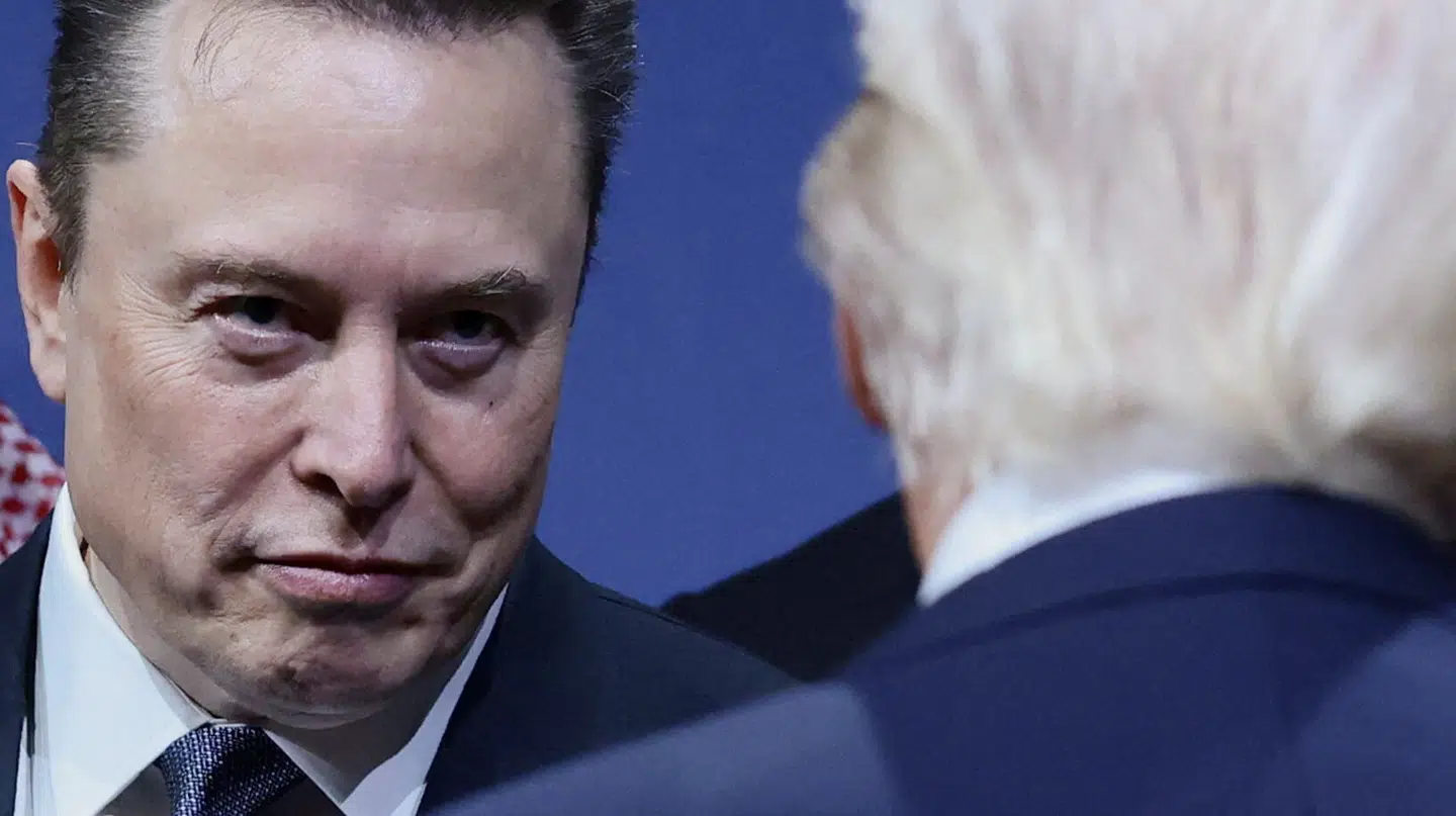 Verdens rigeste mand, Elon Musk, ses her sammen med den amerikanske præsident, Donald Trump, under et amerikansk-saudiske investeringsforum, der onsdag blev afholdt i Washington, D.C.