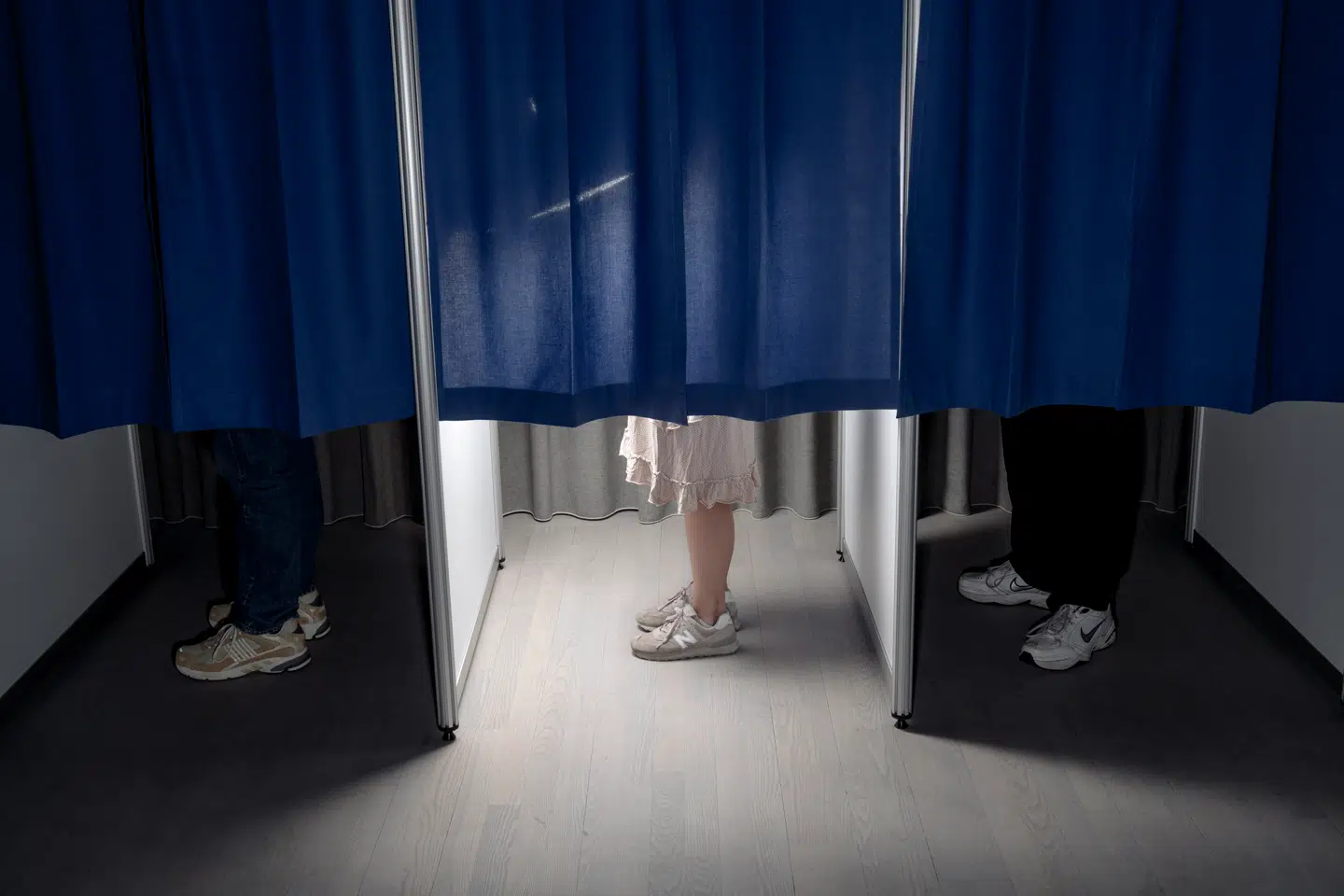 Debattør Kasper Støvring skrev tidligere på ugen om unge mænd, der i stigende grad finder et ståsted i konservative dyder som mod, ansvar og selvdisciplin. Ifølge Carsten V. Andersen burde midten dog have mindst lige så meget at tilbyde.