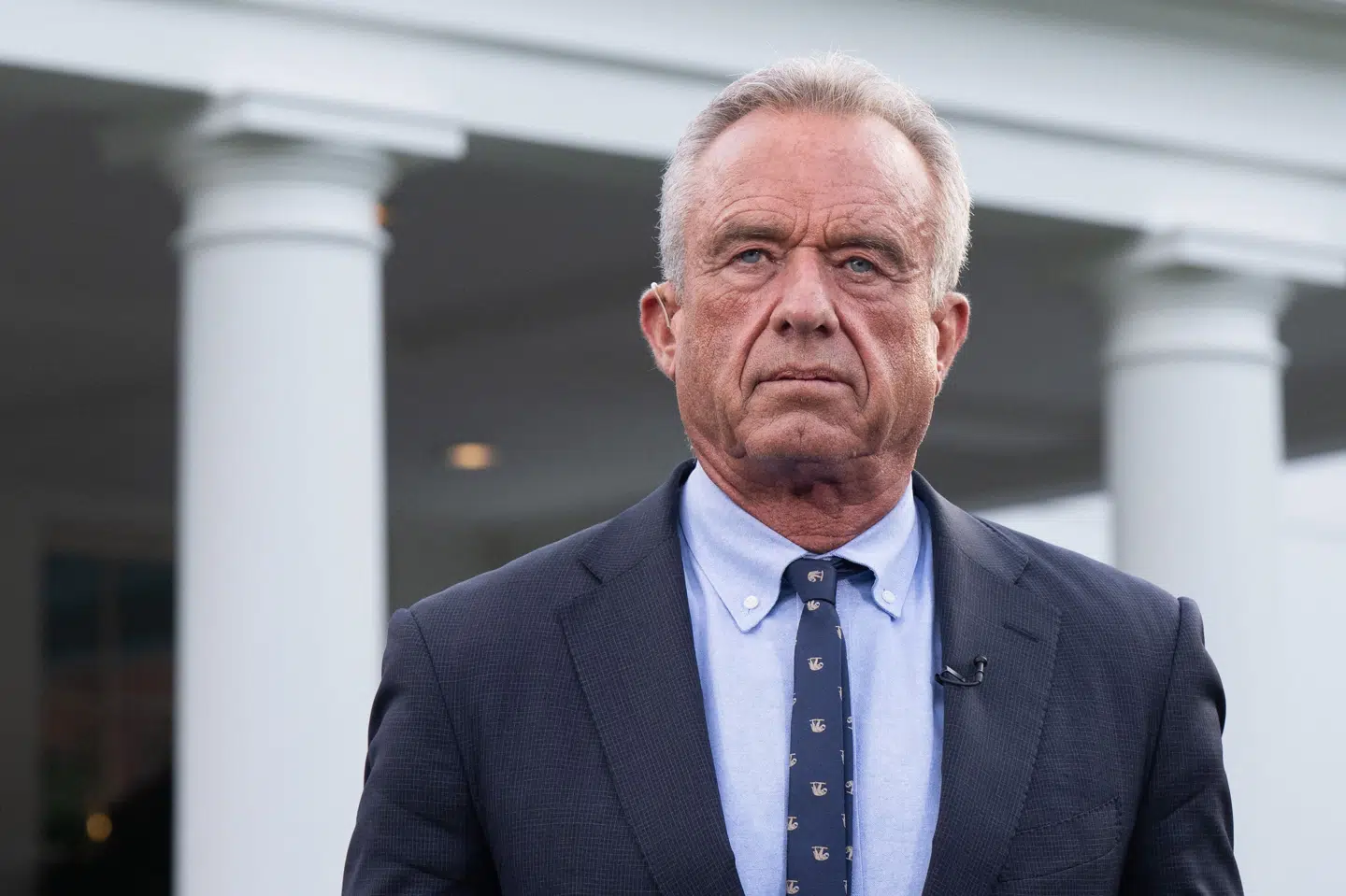 Den amerikanske sundhedsminister, Robert F. Kennedy Jr. er kendt vaccineskeptiker og har luftet holdninger om, at der kan være sammenhæng mellem vacciner og autisme. Nu har amerikansk sundhedsagentur indtaget en lignende position på officiel hjemmeside. (Arkivfoto).