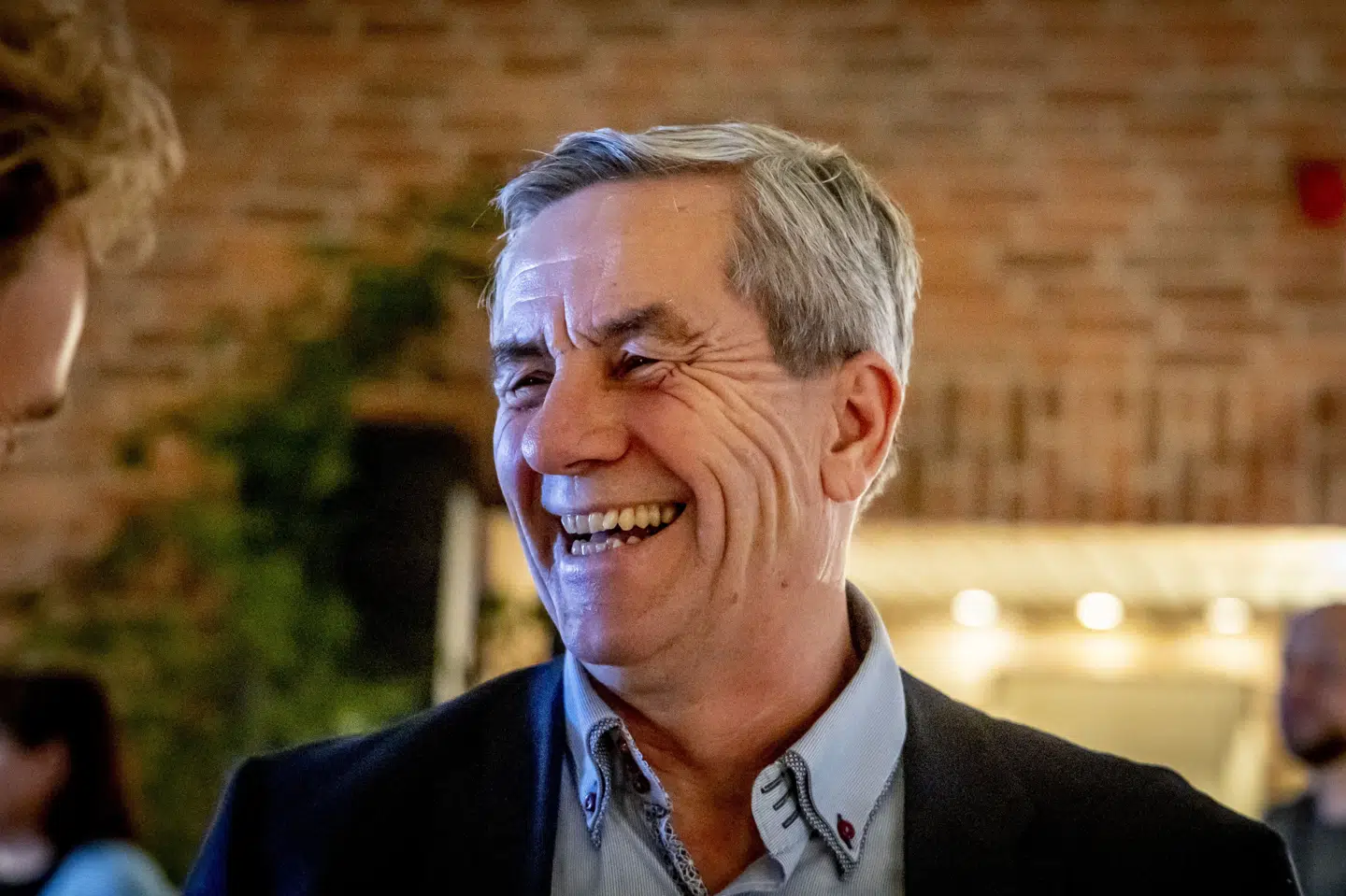 Benny Damgaard fra Danmarksdemokraterne, der her er fotograferet under valgkampen, blev den største stemmesluger i Lolland Kommune og er stadig i spil til borgmesterposten. (Arkivfoto).