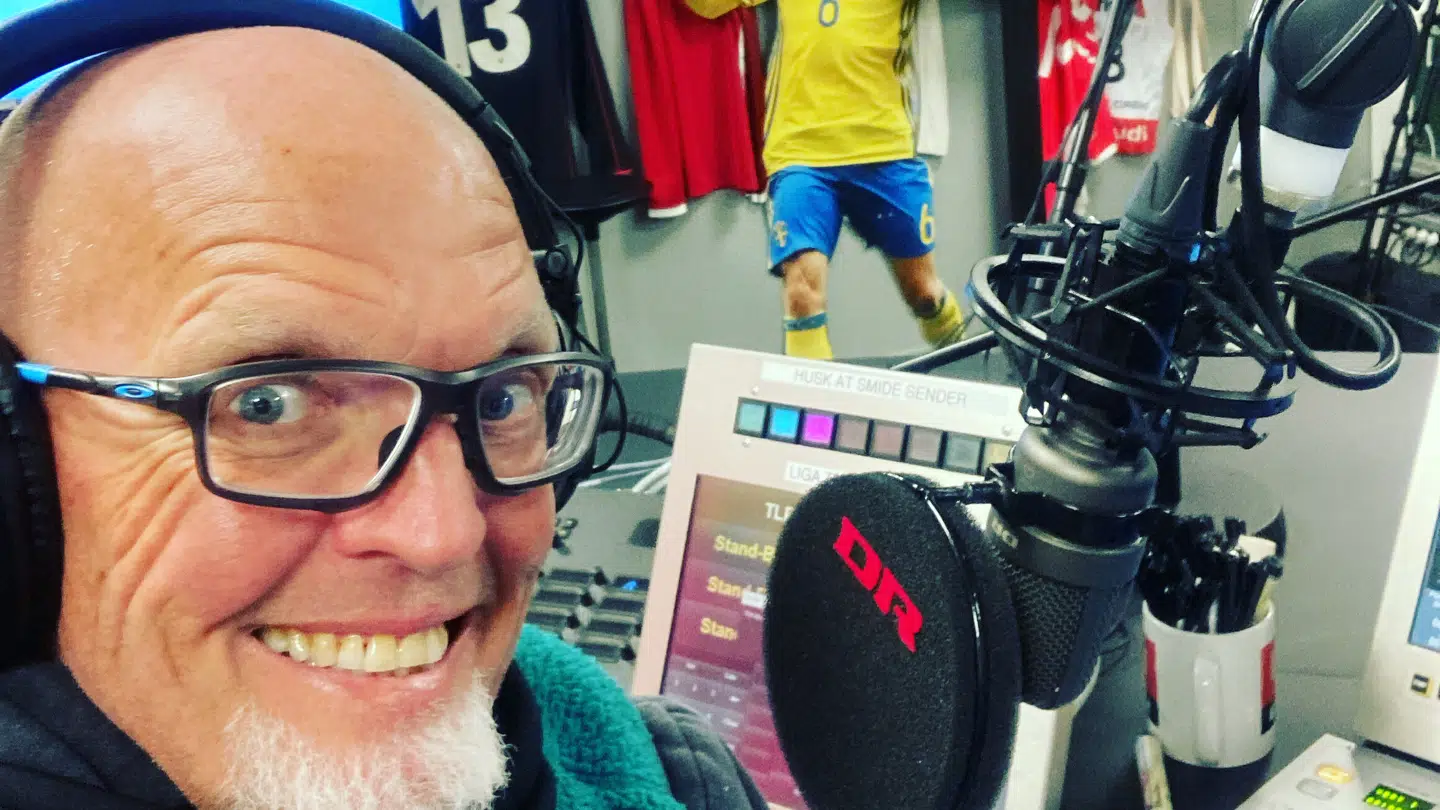 Morten Hausborg er vært på 'LIGA'.