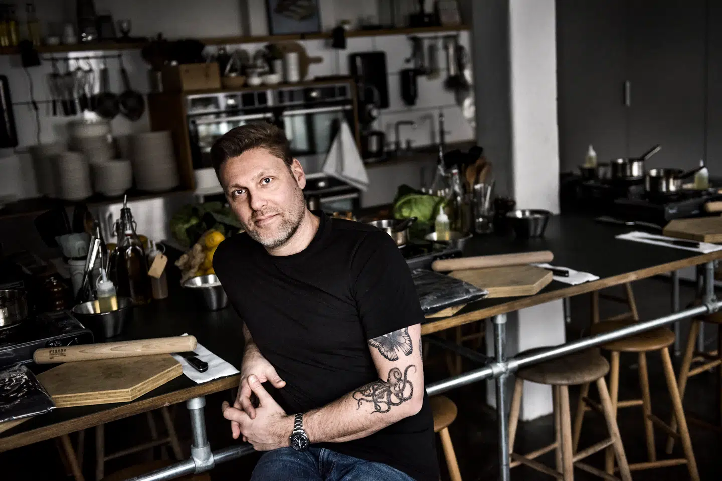 Timm Vladimir bor på Nørrebro i København, har sønnen Cassius fra sit tidligere ægteskab og danner i dag par med kæresten Annemette Holtz.