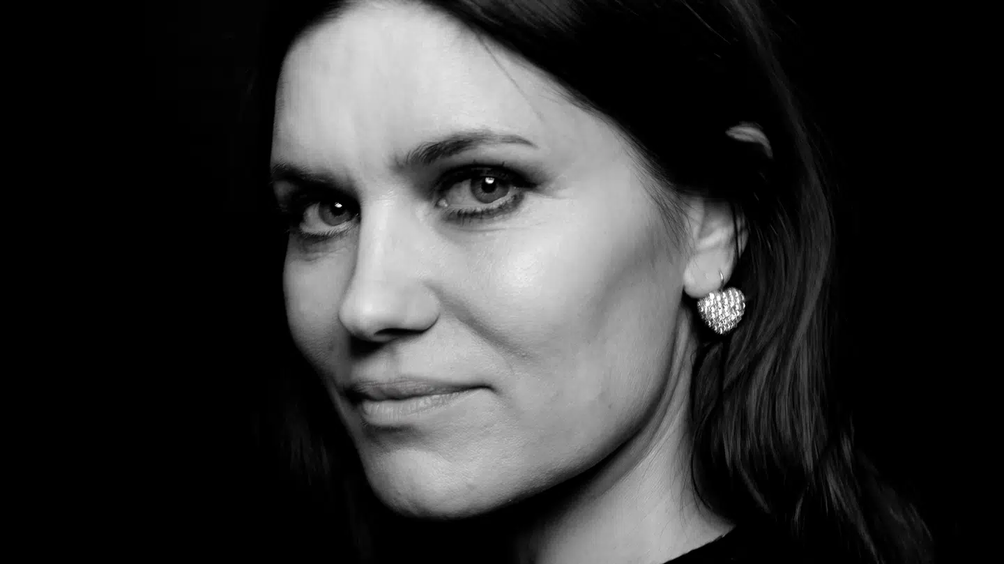 Sangerinden Pernille Rosendahl er aktuel med bogen 'Lille kæmper'.