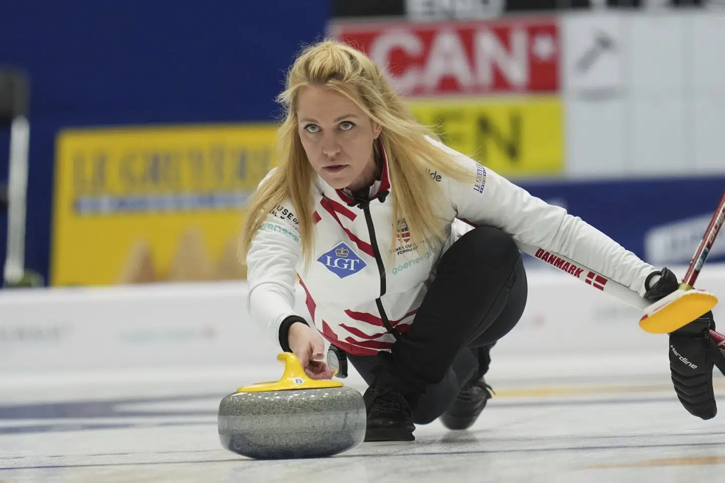 Madeleine Dupont og holdkammeraterne er i gang med forberedelserne til vinter-OL og fik lørdag en god start på EM. (Arkivfoto).