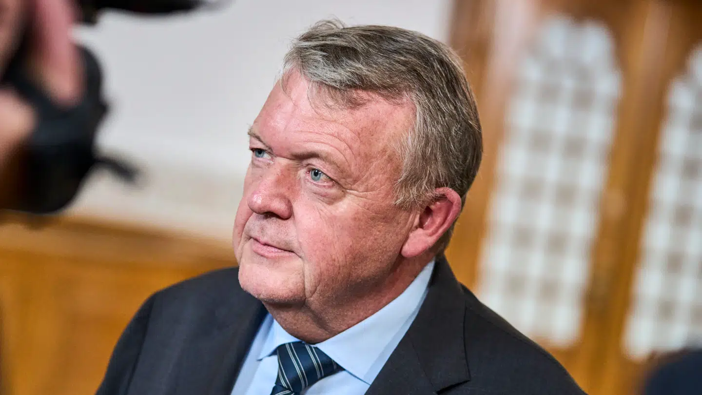 Udenrigsminister Lars Løkke Rasmussen finder det »uacceptabelt,« at USA ikke inddrager Europa i forhandlingerne.