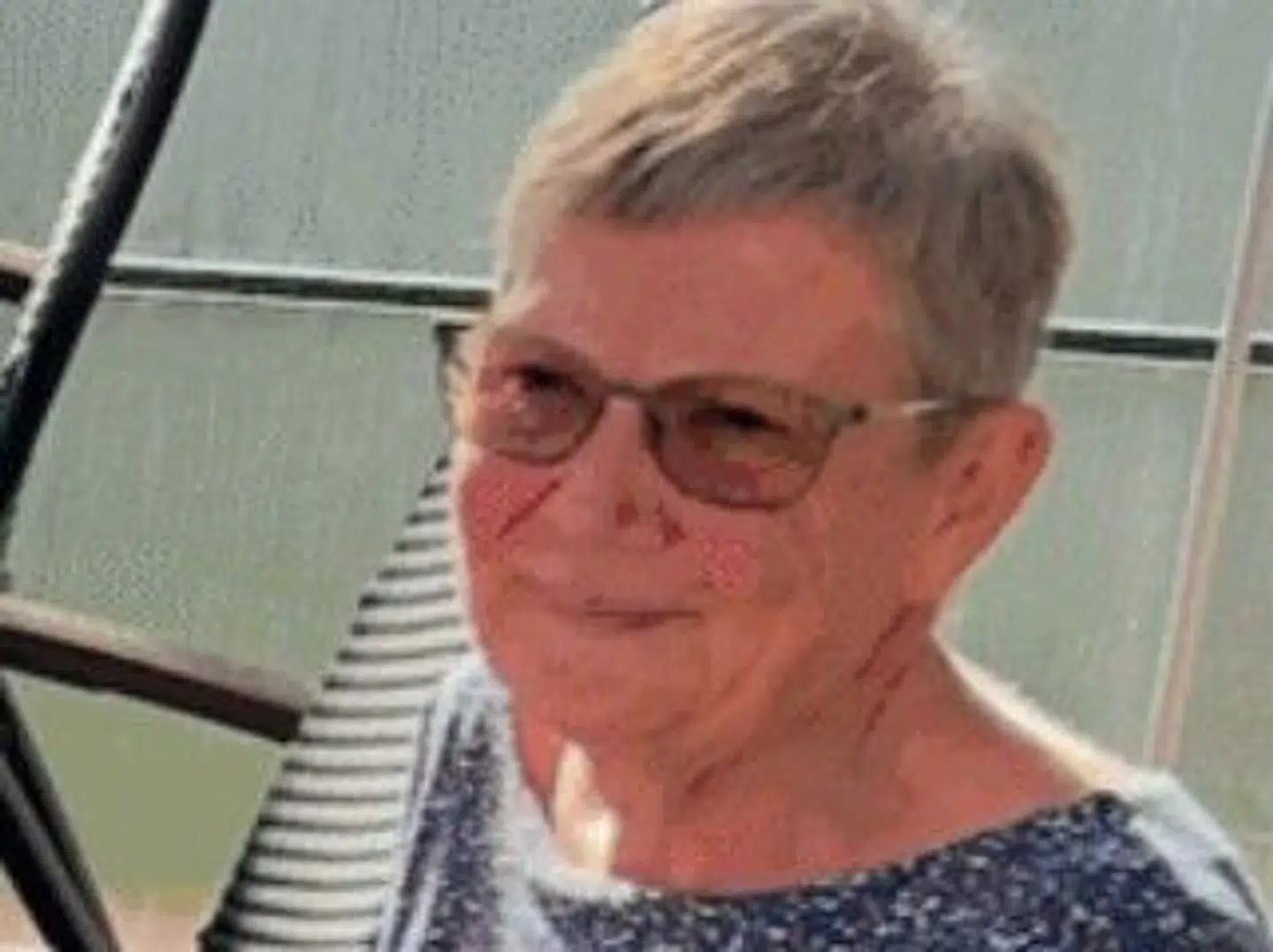 Politiet har delt et billede af kvinden, der er efterlyst.