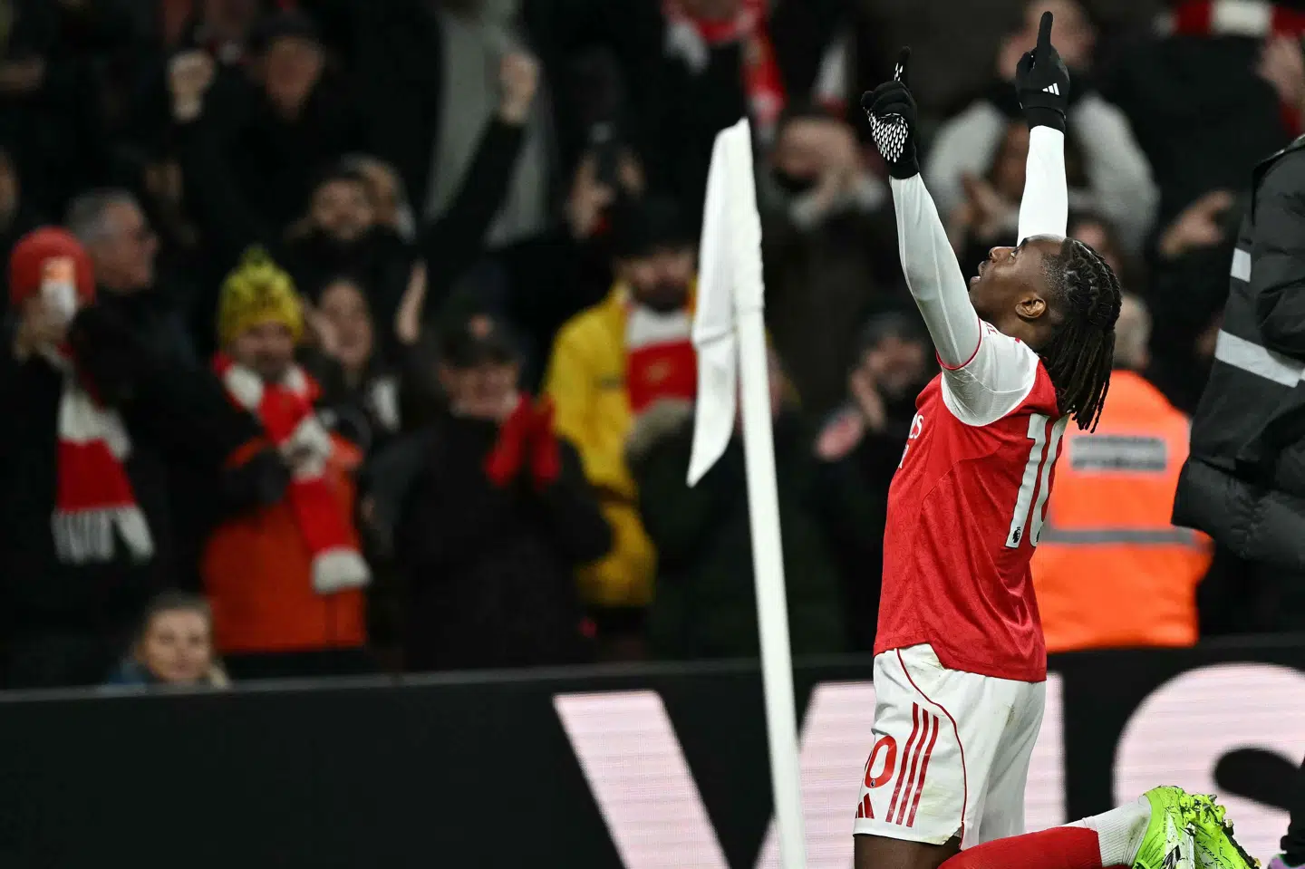 Eberechi Eze var på vej til Tottenham i sommer, da Arsenal i 11. time lokkede ham til Emirates Stadium. Søndag scorede han hattrick for Arsenal mod netop Tottenham.