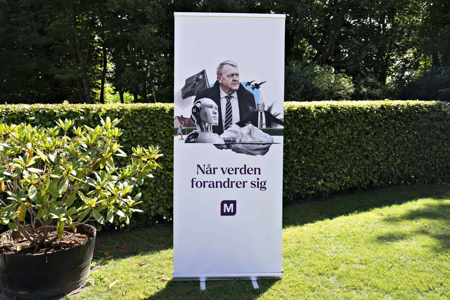 Regeringspartiet Moderaterne står til 2,4 procent af stemmerne i en ny meningsmåling. Det er den dårligste måling for partiet siden folketingsvalget i 2022. (Arkivfoto).