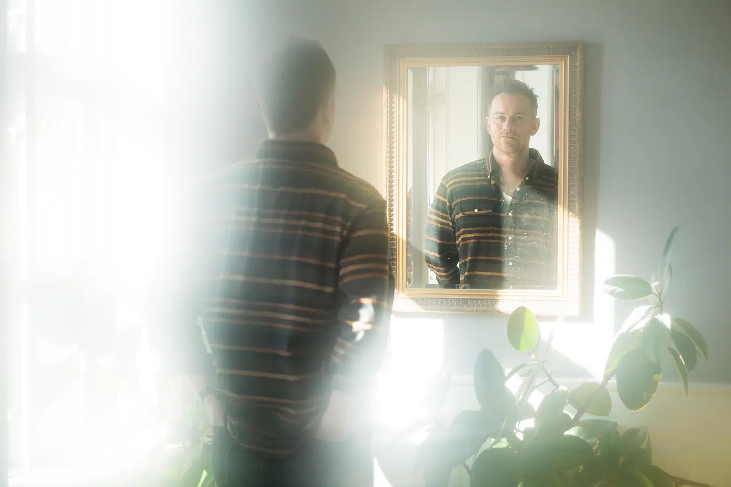 »Robotten skubber mennesket væk. Nu skubber mennesket tilbage.«