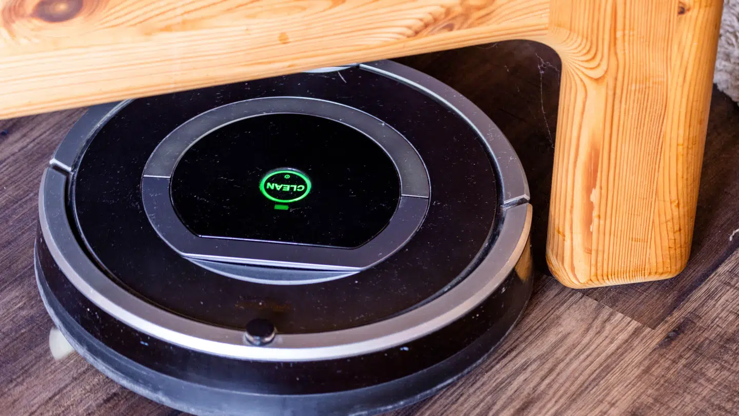 Priserne falder mod jorden på robotstøvsugeren, der er en favorit hos danskerne frem mod jul.