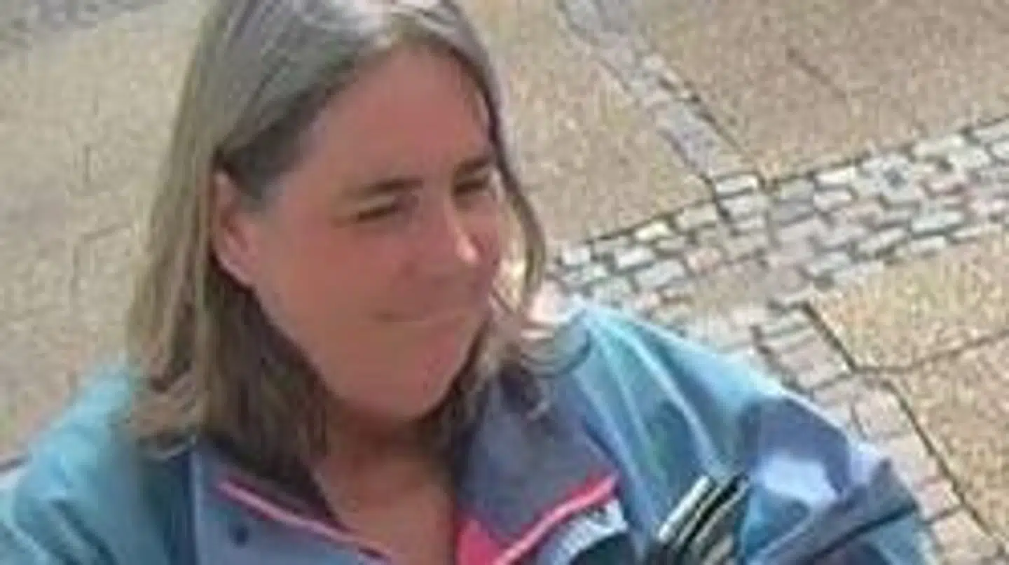 Denne kvinde har hævet penge i Hammel 6. august i år