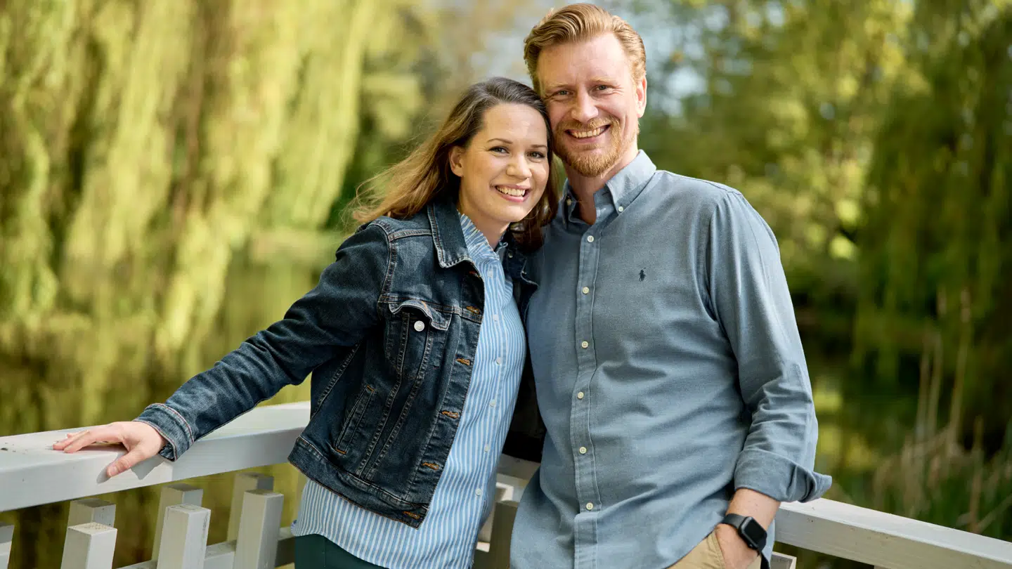 Amalie Dollerup danner i det private par med skuespiller Andreas Jebro.