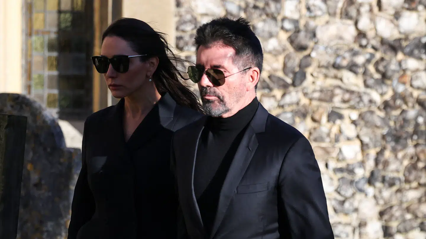 Simon Cowell deltog også i begravelsen af Liam Payne ved St. Mary's Church in Amersham nær London 20. november 2024.