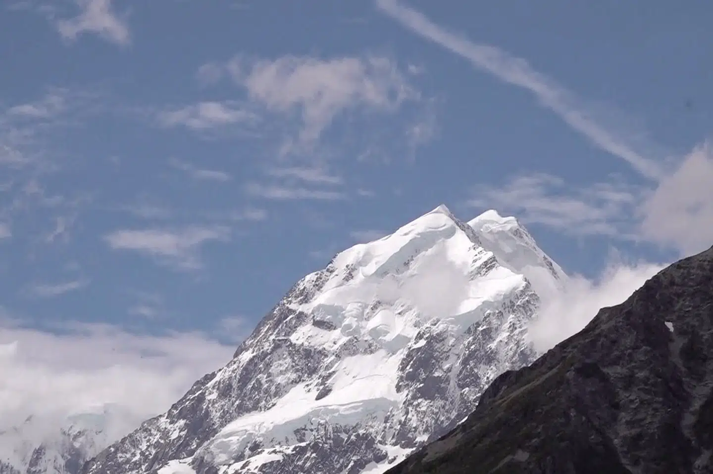 Adskillige bjergbestigere har over det seneste århundrede mistet livet i forsøget på at nå toppen af Mount Cook i New Zealand. (Arkivfoto).
