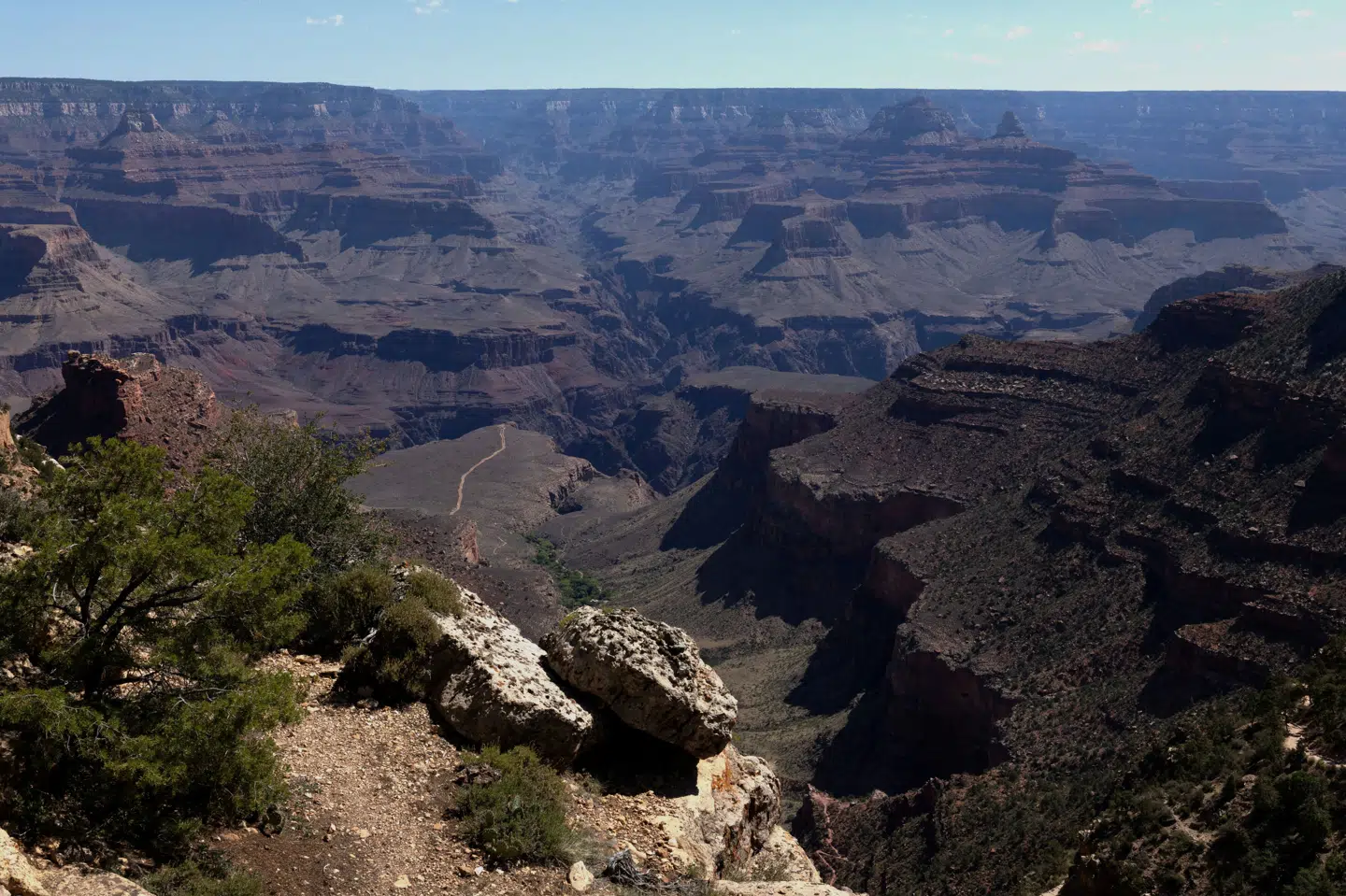 Fra årsskiftet kommer adgangen til Grand Canyon til at koste 100 dollar per turist. I dag ligger prisen på 20 dollar for et besøg i syv dage. Billedet her er taget i juli.