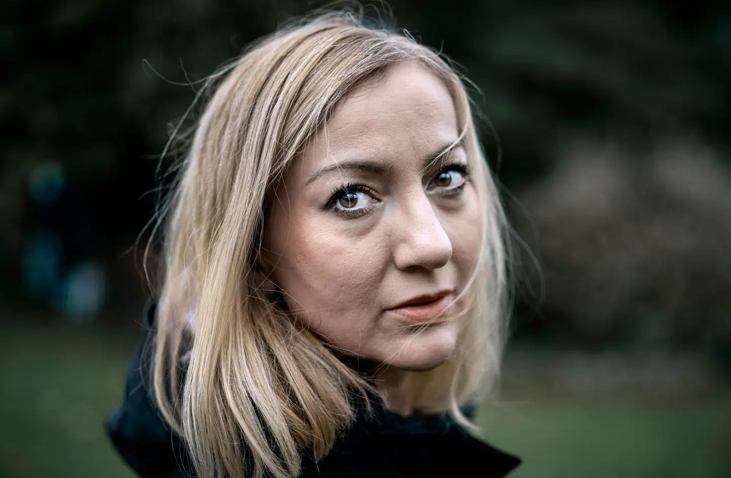 Ermina Bach flygtede fra krigen i Bosnien og kom til Danmark med sin familie i 1995. For første gang i 30 år frygter hun nu igen for sin families fremtid. Årsagen er Dansk Folkeparti.